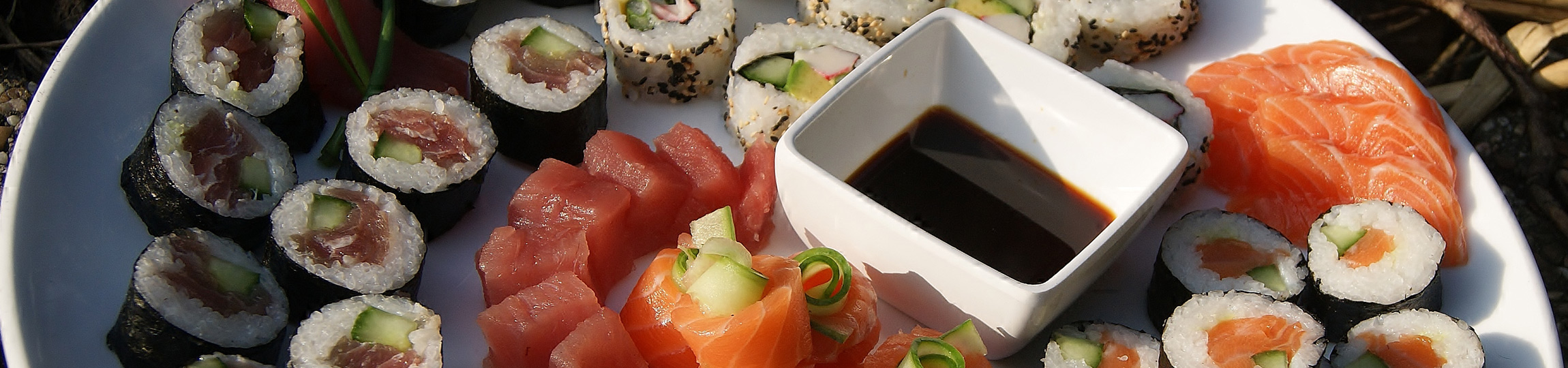 Leer in de Asian Streetfood kookworkshop diverse hapjes maken uit Thailand, Japan, India en Vietnam.
